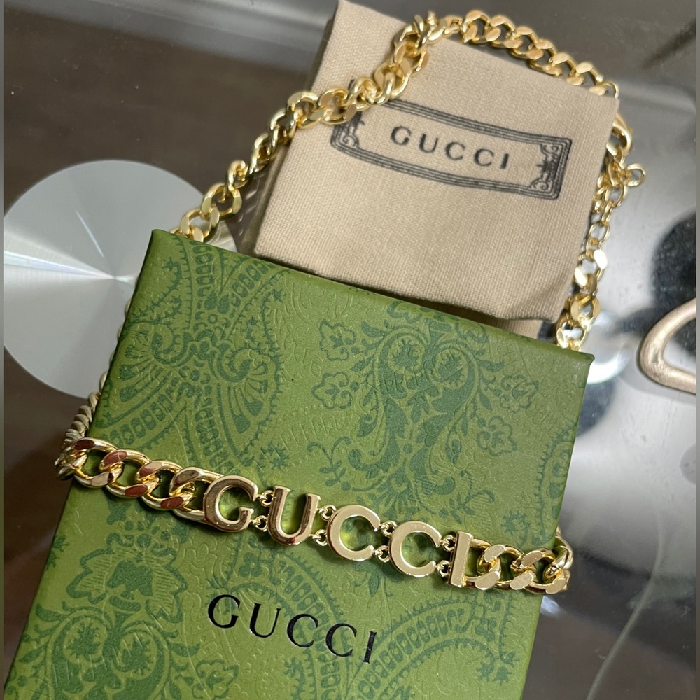 Gucci - Picture 2 of 12